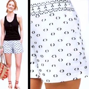 Anthro Hei Hei Embroidered Clip Dot B&W Shorts Sz6